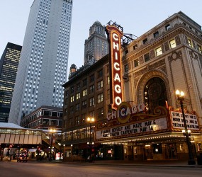 The famous Chicago Theater along State S