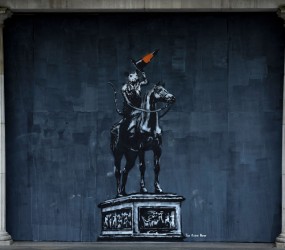 Glasgow Street Artist Pays Tribute To Banksy