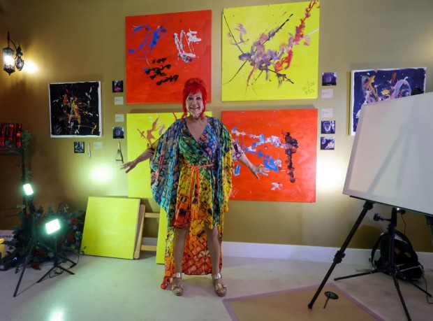 The B-52s Host Art By Apes Exhibit To Benefit Save The Chimps Sanctuary