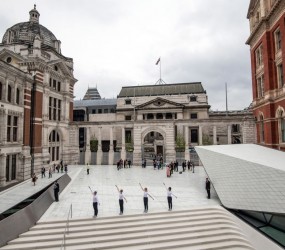 The V&A Museum Preview Their New Porcelain Courtyard